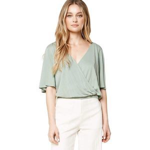 NWOT Sugar Lips Women's Small Courage Short Sleeve Surplice Knit Top V Neck